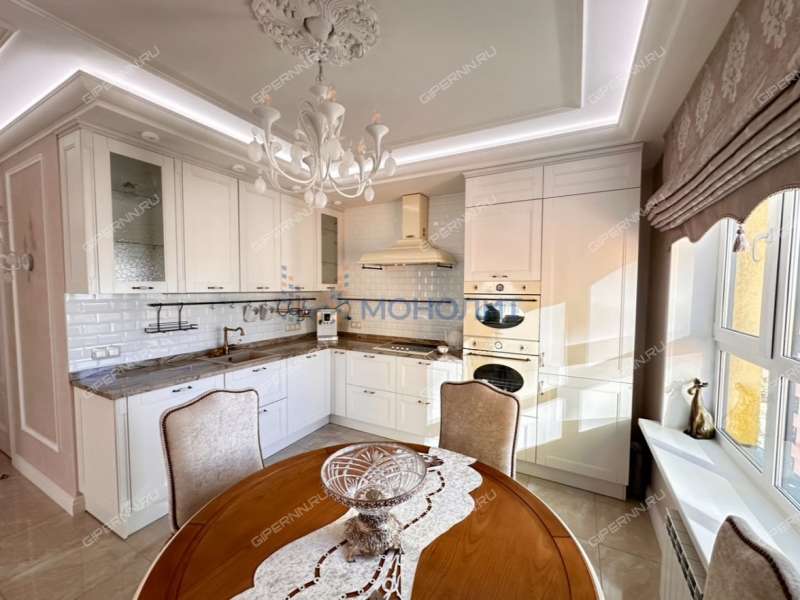 двухкомнатная квартира на улице Родионова дом 192 к4