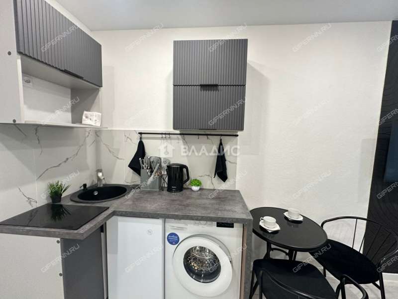 однокомнатная квартира на Нижегородской улице дом 10