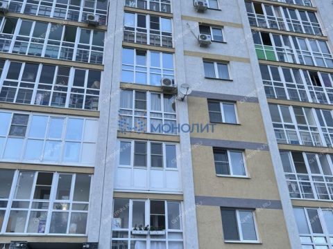1-komnatnaya-ul-vyatskaya-d-4 фото