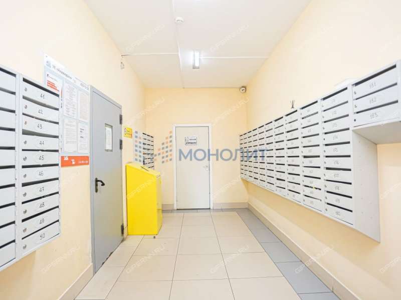 трёхкомнатная квартира на Окской улице дом 1