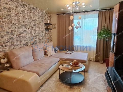 3-komnatnaya-ul-vyatskaya-d-9 фото