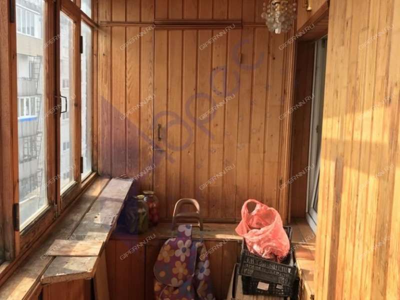 комната в доме 26 на бульваре 60-летия Октября