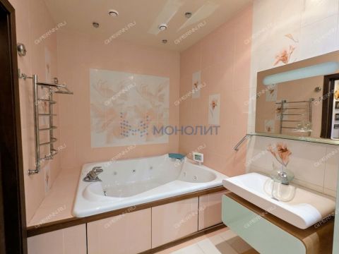 4-komnatnaya-ul-minina-d-19-6 фото