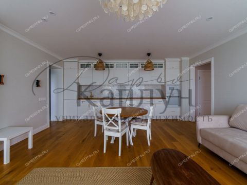 4-komnatnaya-ul-maksima-gorkogo-d-43 фото