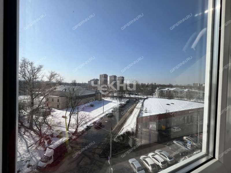 трёхкомнатная квартира на улице Космонавта Комарова дом 2 к1