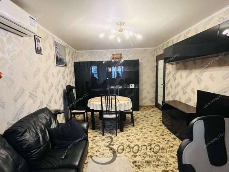 трёхкомнатная квартира на улице Культуры дом 12