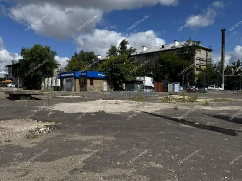 здание под офис, недвижимость под автобизнес на Комсомольской площади