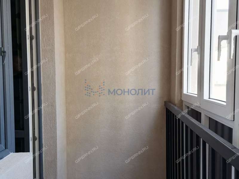 трёхкомнатная квартира на улице Июльских Дней дом 11