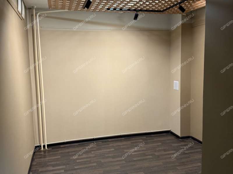 помещение под помещение свободного назначения на улице Родионова