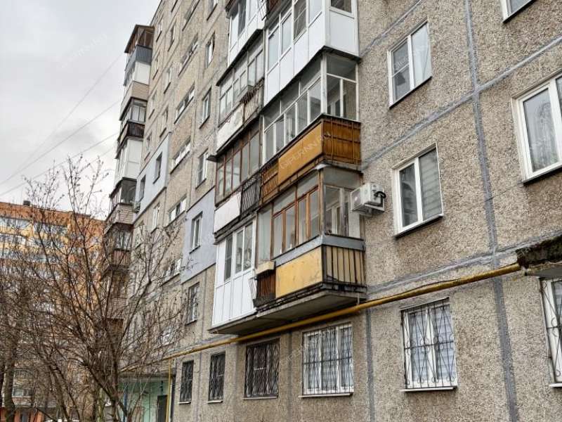 трёхкомнатная квартира на улице Героя Шнитникова дом 8