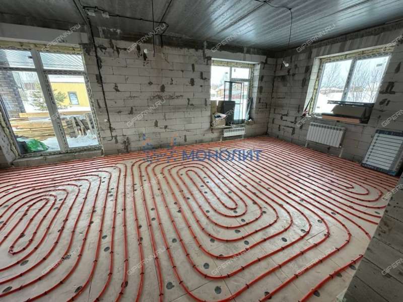 коттедж на улице Евстигнеева город Бор