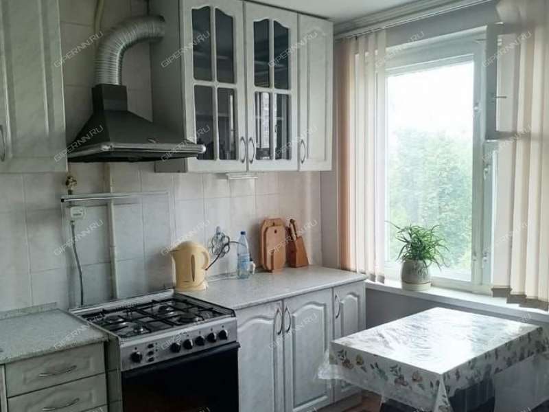 трёхкомнатная квартира на улице Менделеева дом 26