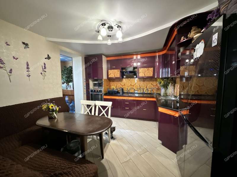 трёхкомнатная квартира на улице Куйбышева дом 69