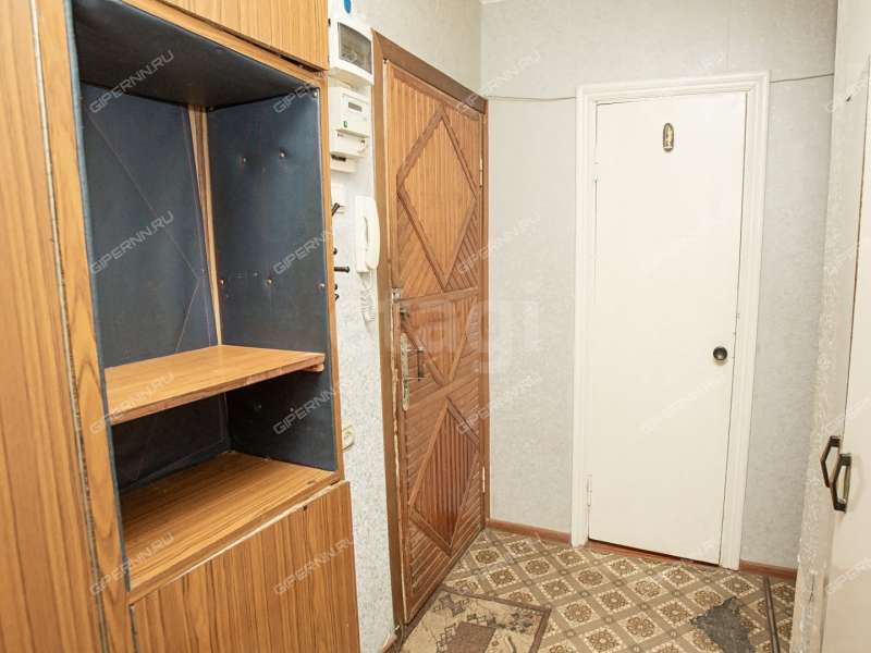 трёхкомнатная квартира на Пятигорской улице дом 16