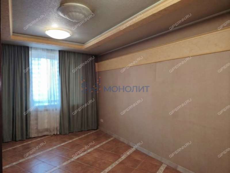 трёхкомнатная квартира на улице Петрищева дом 10 город Дзержинск