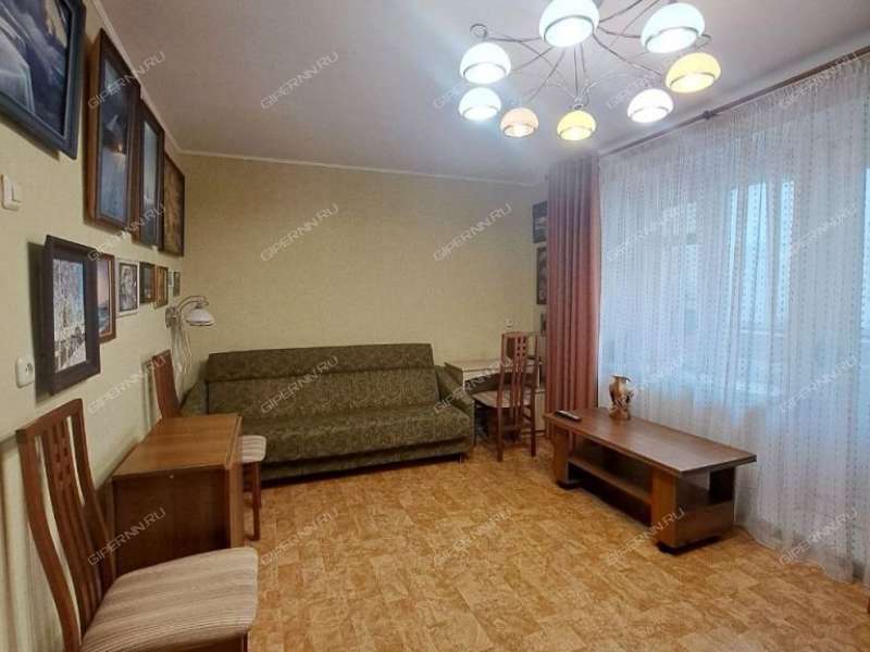 трёхкомнатная квартира на Берёзовской улице дом 96