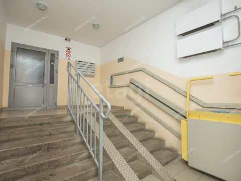 1-komnatnaya-ul-monchegorskaya-d-12-k4 фото