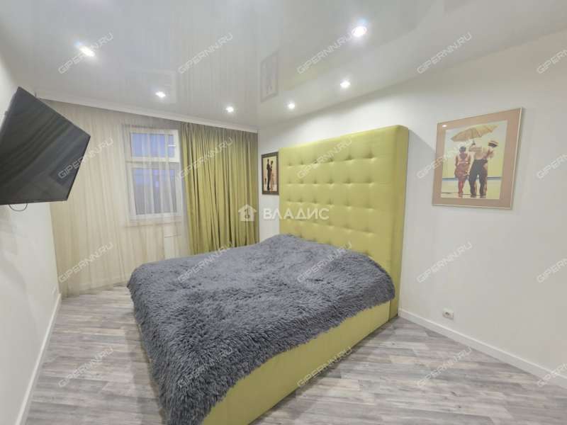 трёхкомнатная квартира на Белозерской улице дом 4