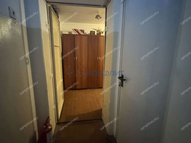 помещение под офис, торговую площадь на улице Нестерова