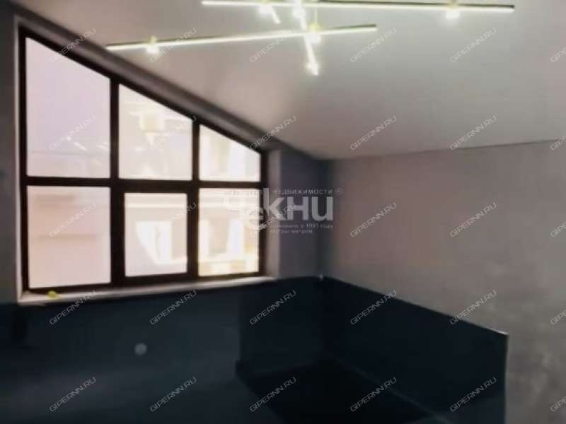пятикомнатная квартира на улице Минина дом 18Б