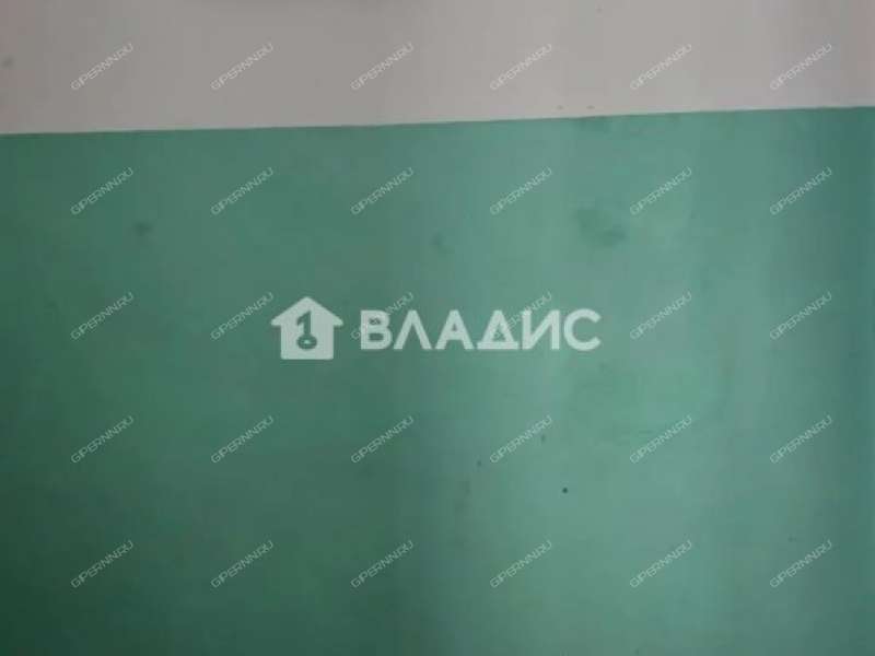 комната в доме 4 на улице Космонавта Комарова