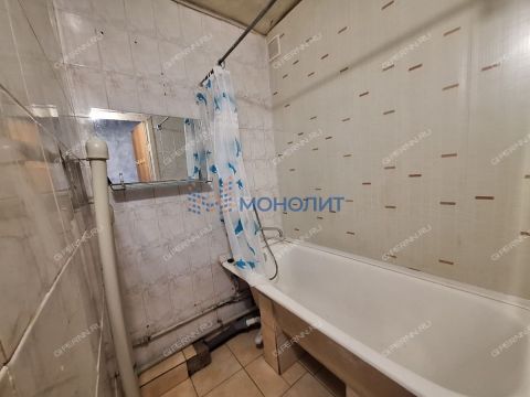 3-komnatnaya-ul-barenca-d-14 фото