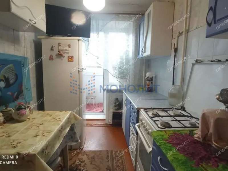 однокомнатная квартира на проспекте Бусыгина дом 47