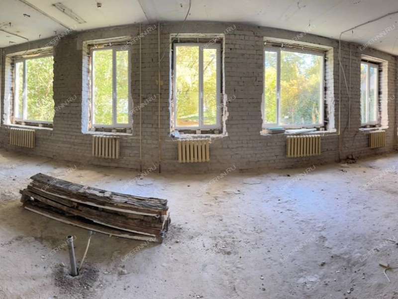 помещение под торговую площадь на улице Баранова