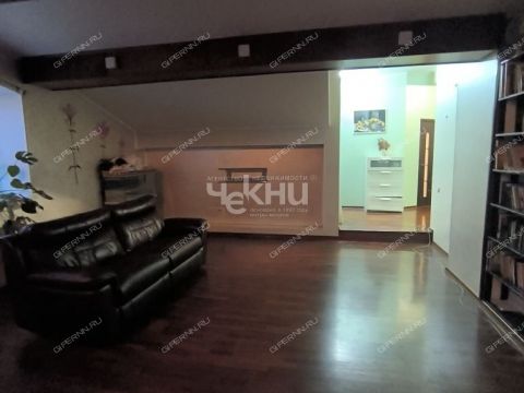 4-komnatnaya-ul-belinskogo-d-62 фото