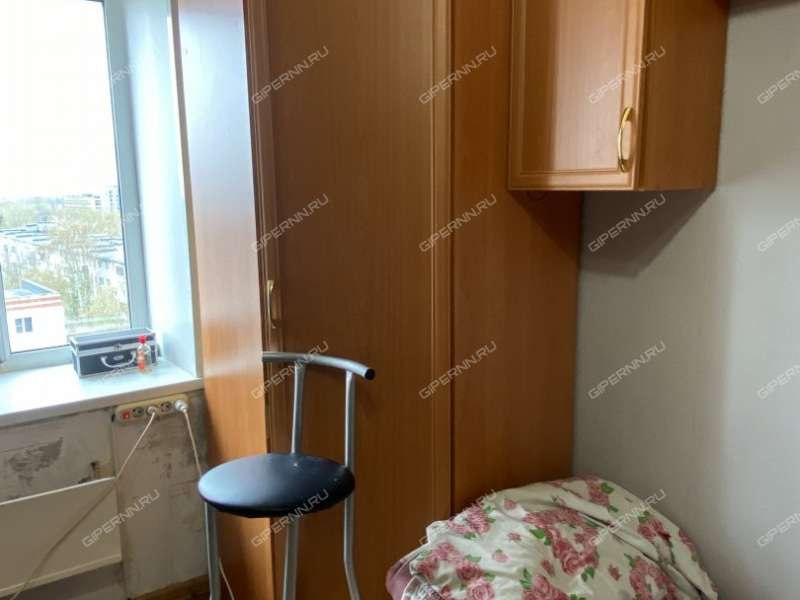 комната в доме 54 на Зеленодольской улице