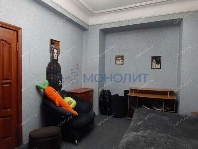 трёхкомнатная квартира на улице 50-летия Победы дом 32