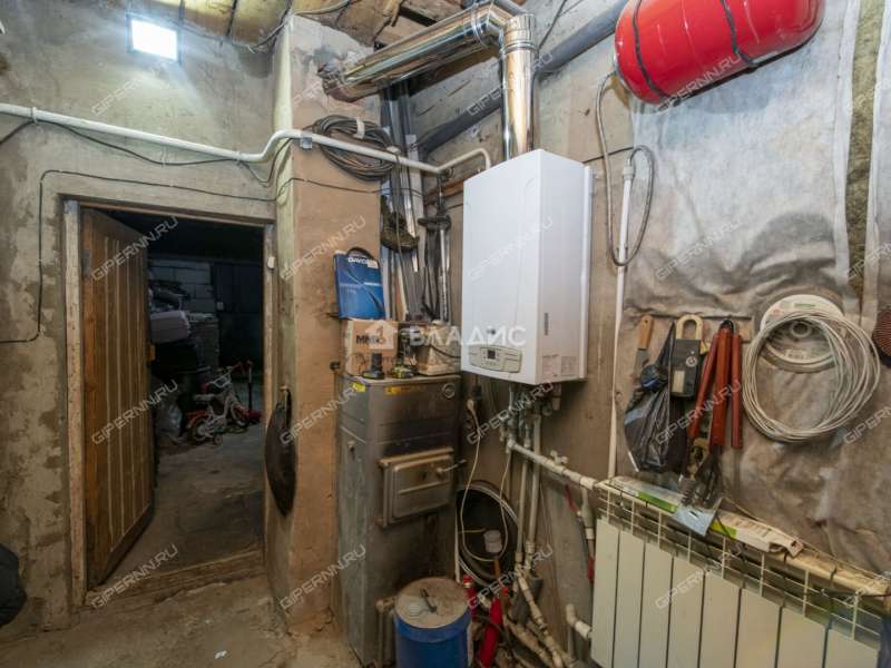 1/2 дома на Народной улице