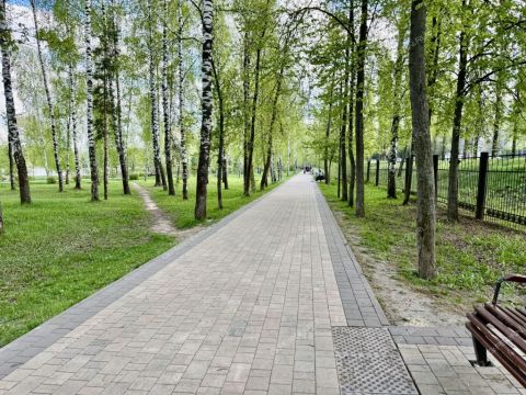 2-komnatnaya-ul-geroev-kosmosa-d-12 фото