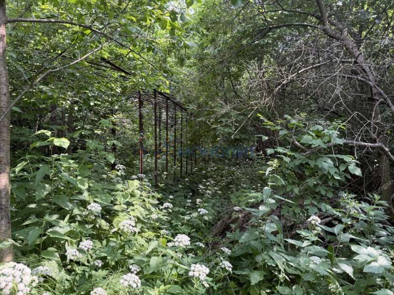 земельный участок 7,34 сотки Нижне-Валдайская улица