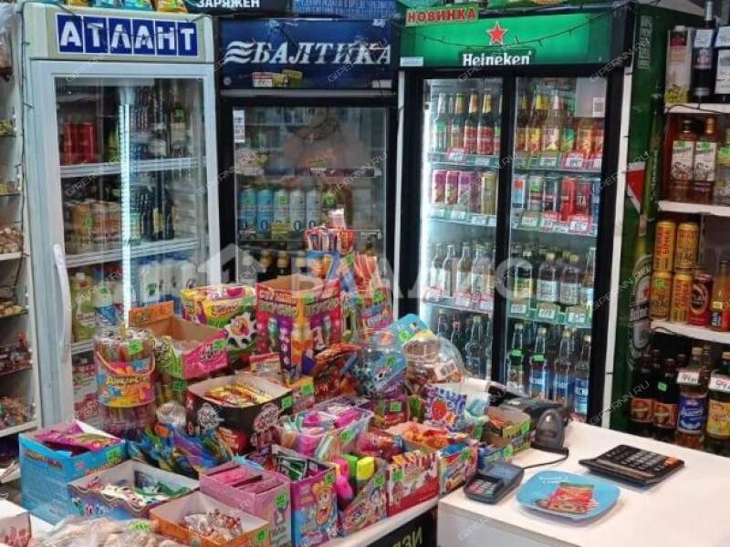 здание под офис, торговую площадь на улице Октябрьская сельский посёлок Сатис