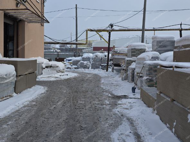 имущественный комплекс под офис, склад на улице Вторчермета