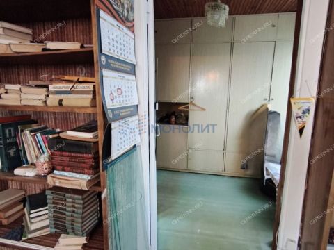 3-komnatnaya-ul-geroya-bykova-d-8 фото