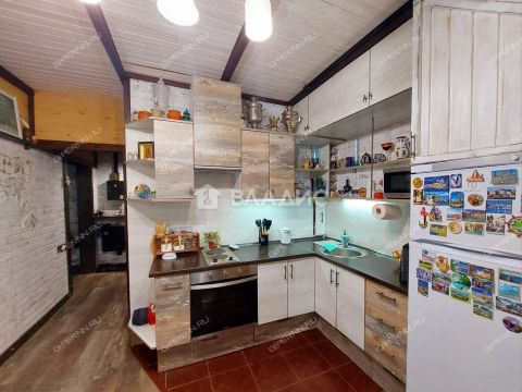 1-komnatnaya-b-r-60-letiya-oktyabrya-d-5a фото