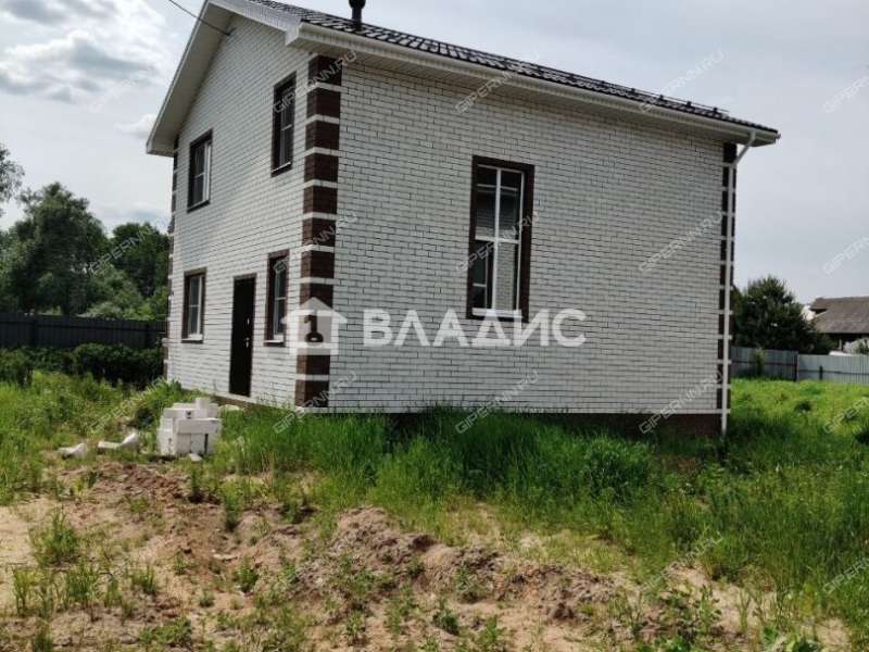 дом на 28 деревня Оманово