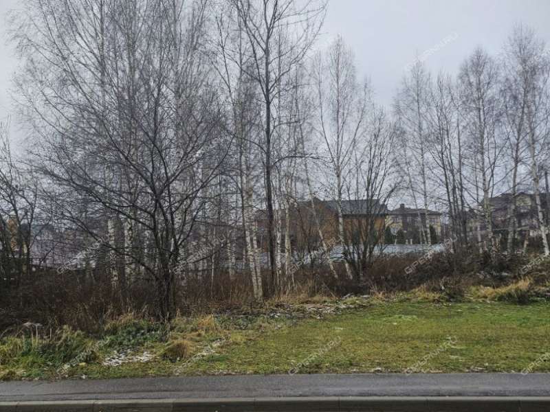 земельный участок 9,5 сотки Брусничная улица