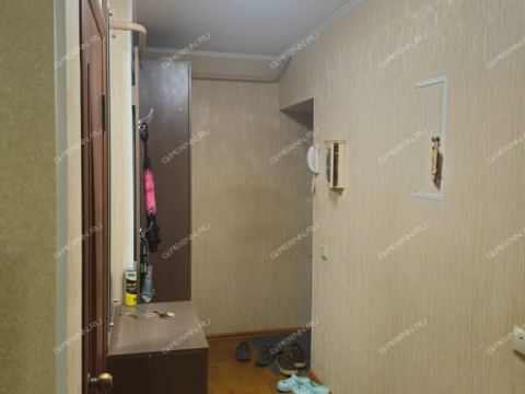 2-komnatnaya-ul-geroya-samochkina-d-11 фото