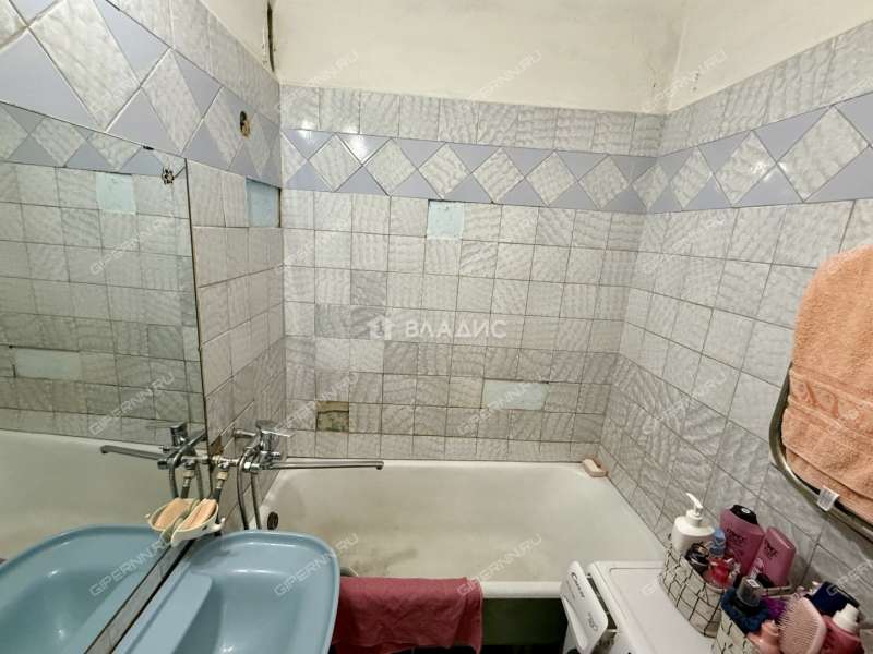 двухкомнатная квартира на улице Сергея Есенина дом 26