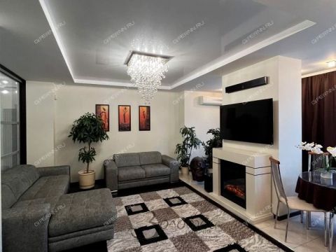 3-komnatnaya-ul-delovaya-d-24-k2 фото