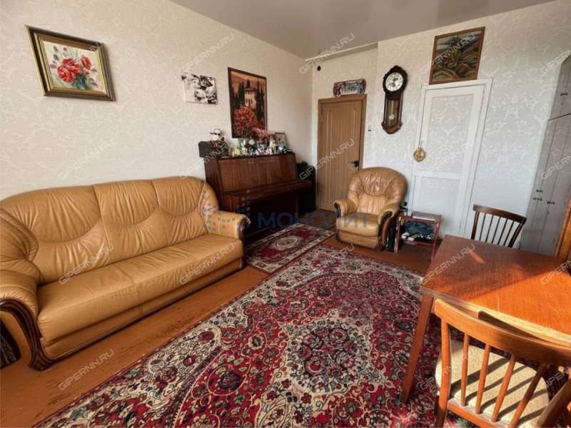 трёхкомнатная квартира на улице Минина дом 5