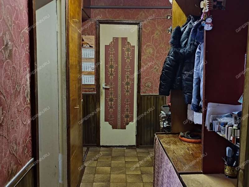 трёхкомнатная квартира на Берёзовской улице дом 102