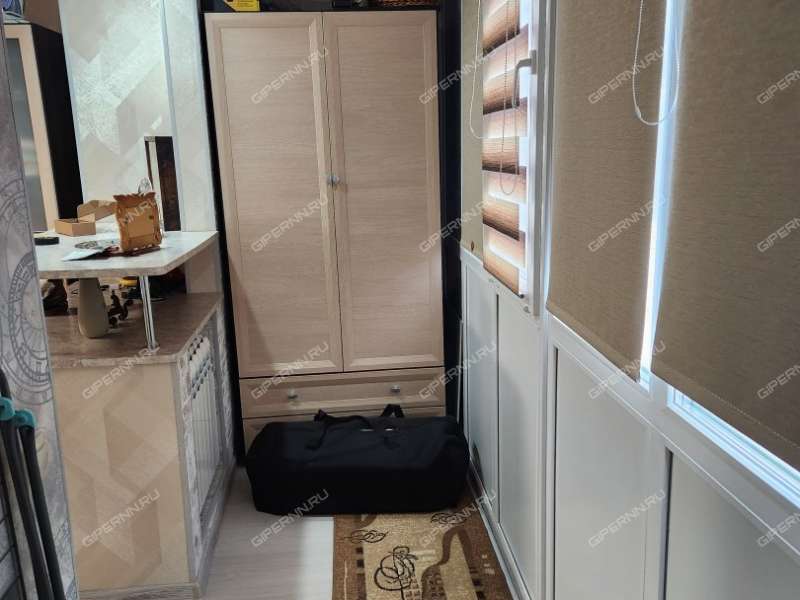 однокомнатная квартира на Молодёжной улице дом 8 город Дзержинск