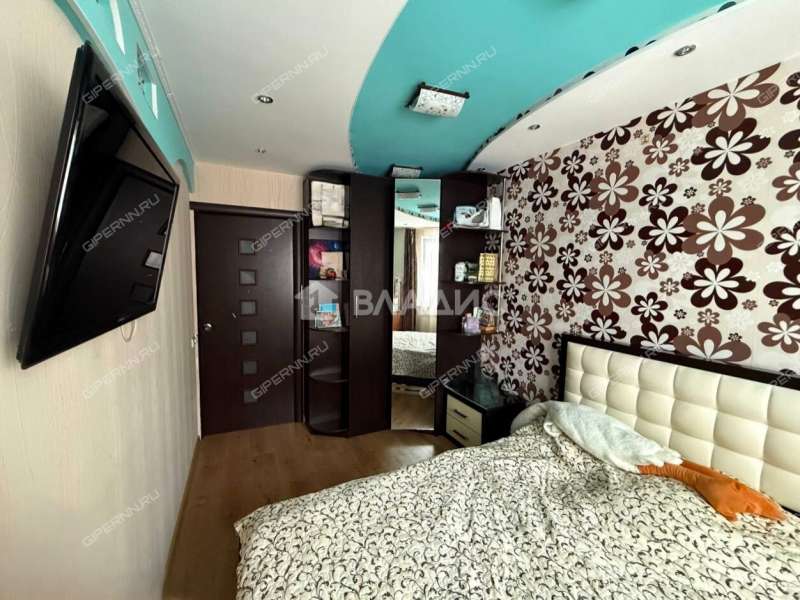 трёхкомнатная квартира на улице Ивана Чугурина дом 3