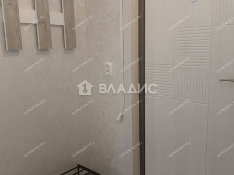 kvartira-studiya-ul-dyakonova-d-43 фото