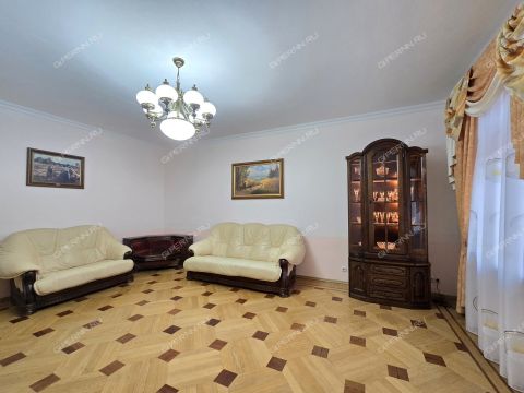 3-komnatnaya-ul-slavyanskaya-d-21 фото