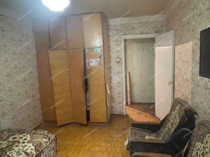 двухкомнатная квартира на улице Дружаева дом 13а